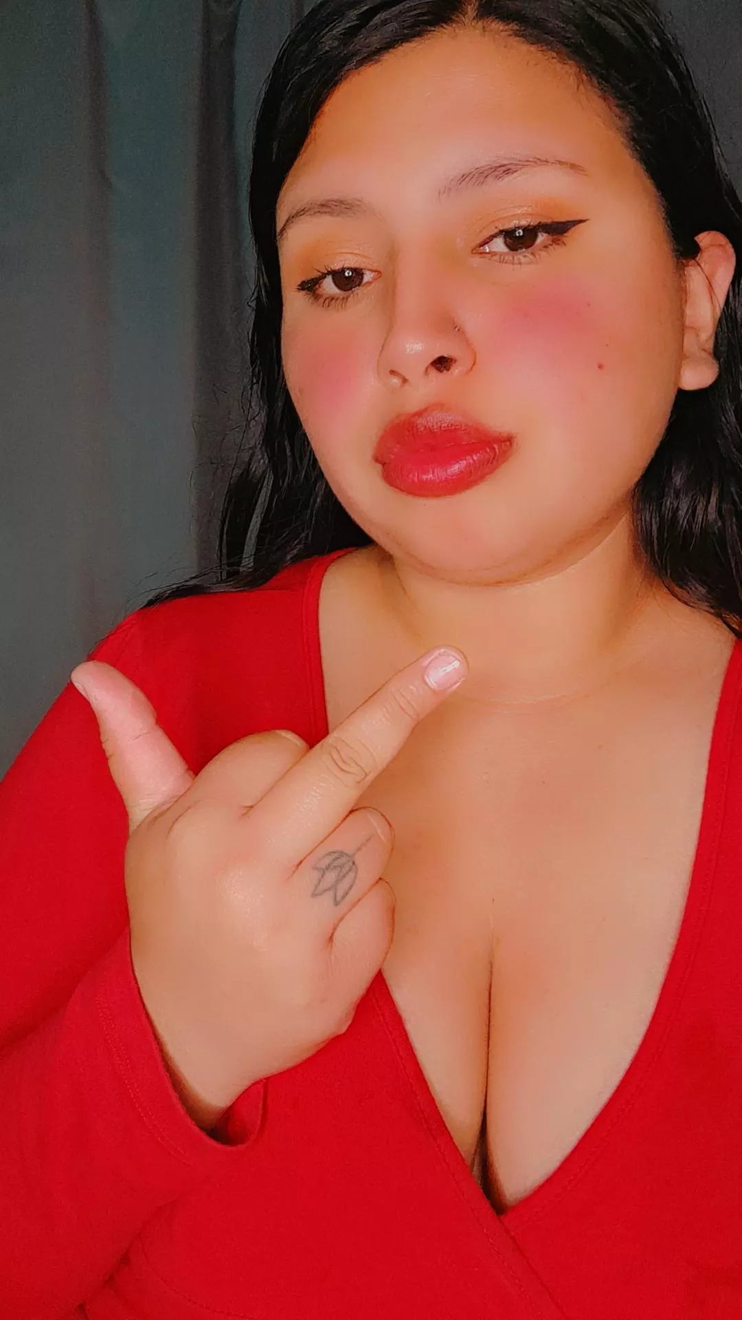 damn loser 😈 posted by SweetEmma25