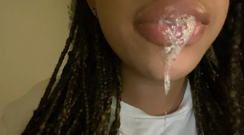 Spend Halloween night with me and my spit 🥺🎃 posted by Ksyummyfeet1