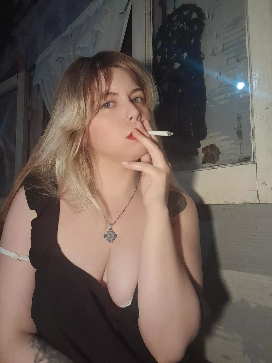 cigarette before shower posted by samaxv