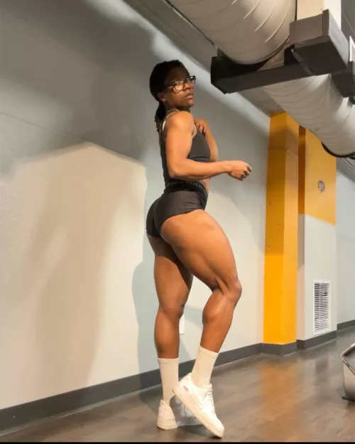 Fit chicks come in all shapes and sizes. by Personal_Zucchini207