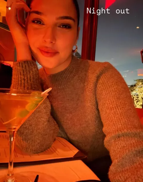 Gal Gadot  by Celebs4lov6