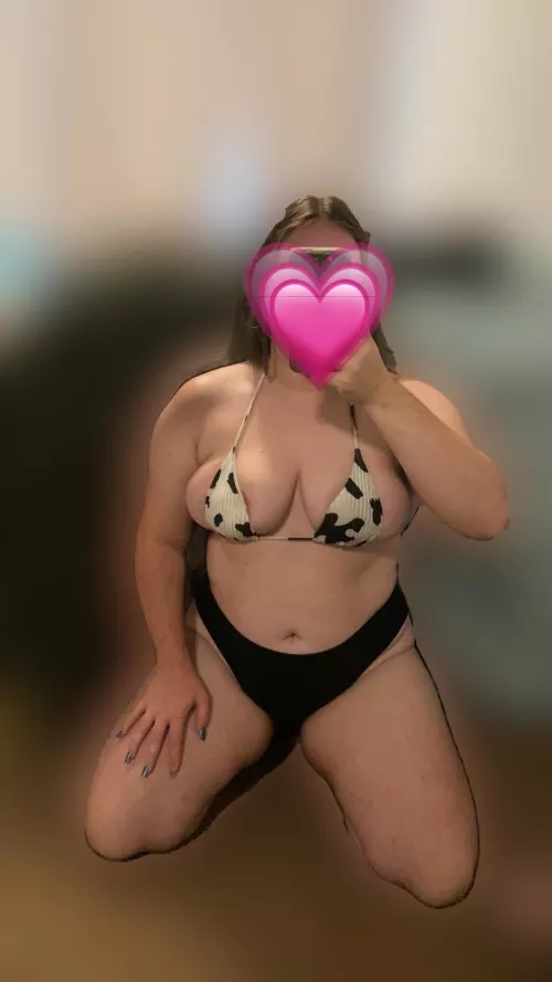 Happy Halloween from your favorite little cow 🐮  by Bambi__Slut