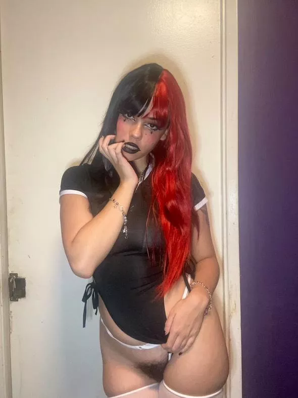 Mommys bush is a little unkempt posted by Full_Tradition4190