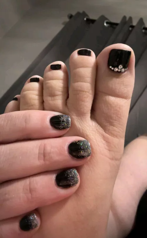 New nails! What do you think? by footprincesschloe