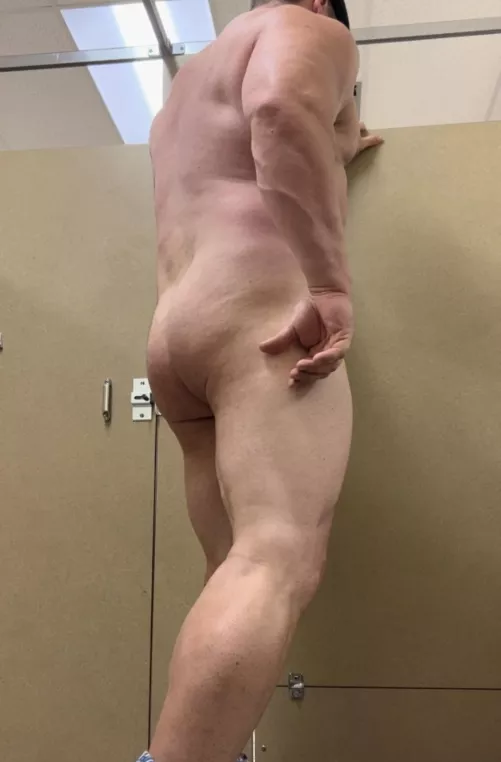 Say “Yes” if you like cake by MrBigDaddyBuff