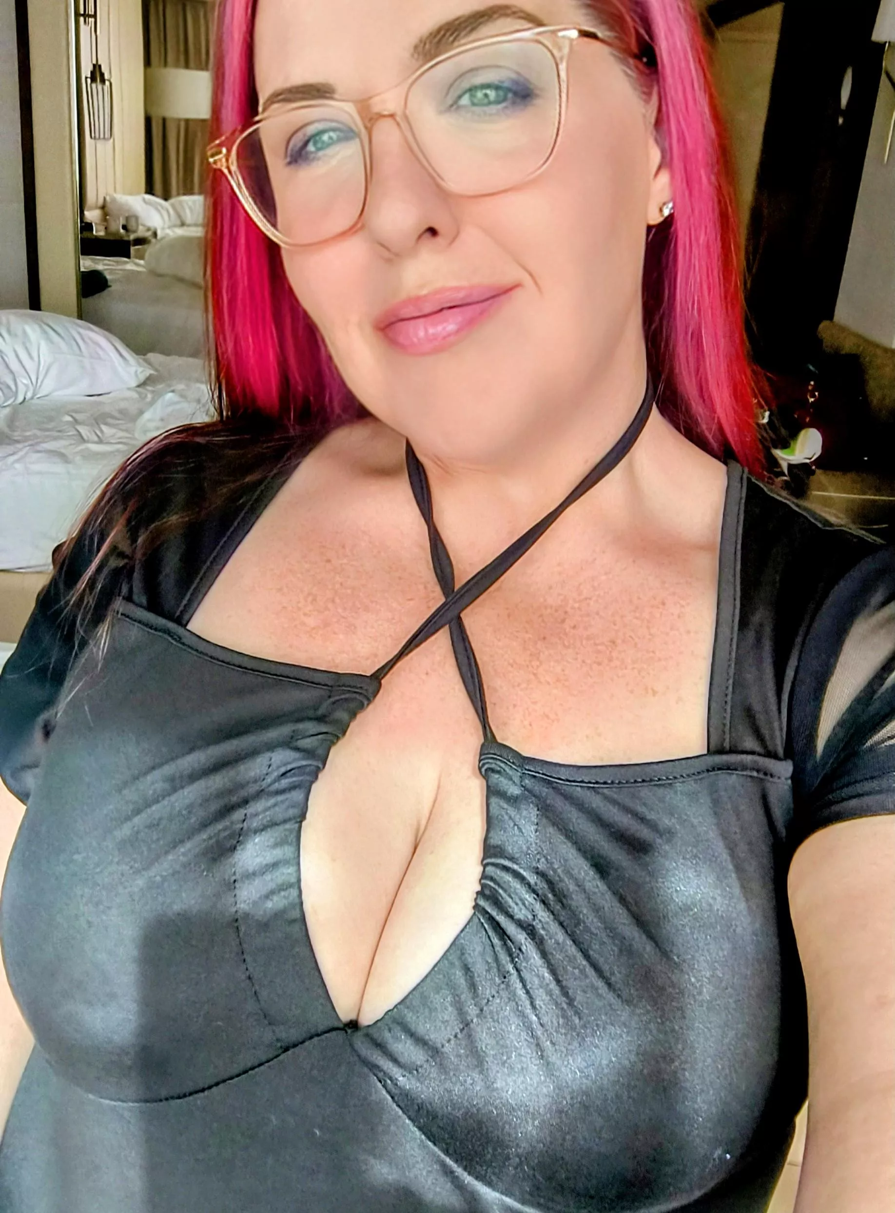 Whatcha' doin?  posted by MissW0rld51