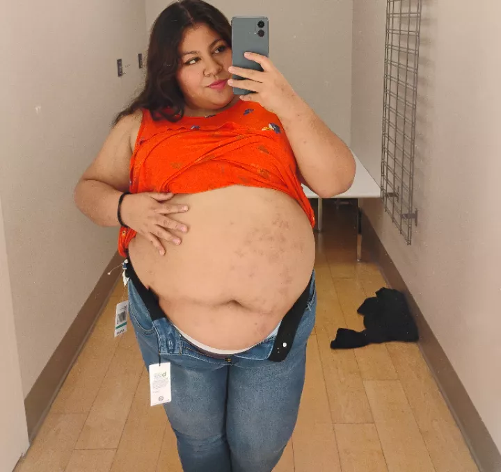 A huge, big, soft belly posted by PizzaGoddessXL