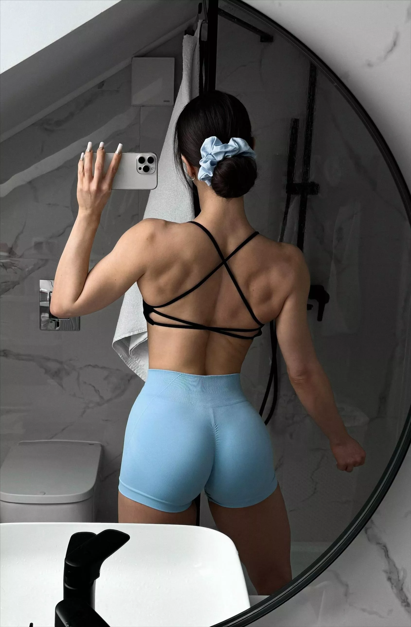 any thoughts? posted by linasphysiquex