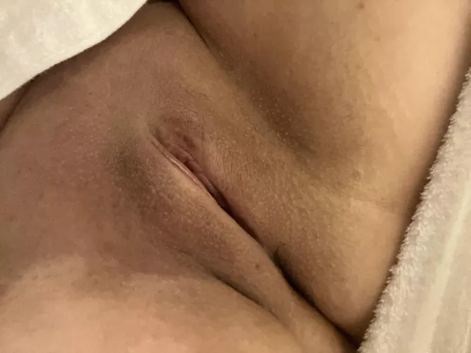 Asian MILF Pussy!  by AnonAsianWife