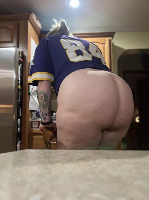 Big ol....Vikings win!!! Skol!!! 💜💛 by PLANTSN0TPE0PLE