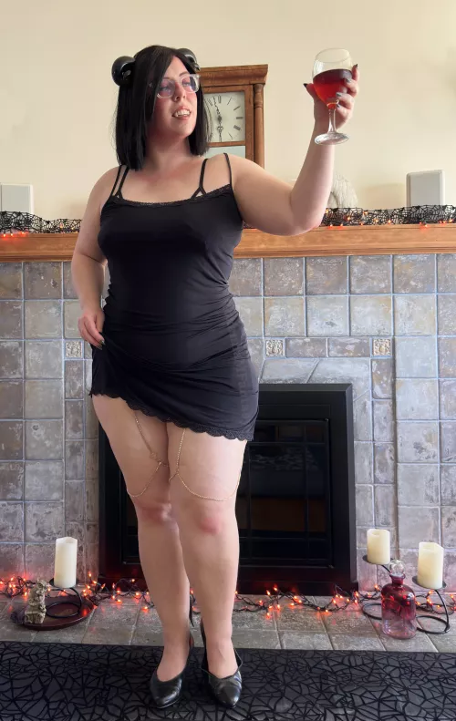 Can your little demon pet get you a glass of Baatezu Blood Wine? Or do your tastes require... more? by RoxannaMFantasy