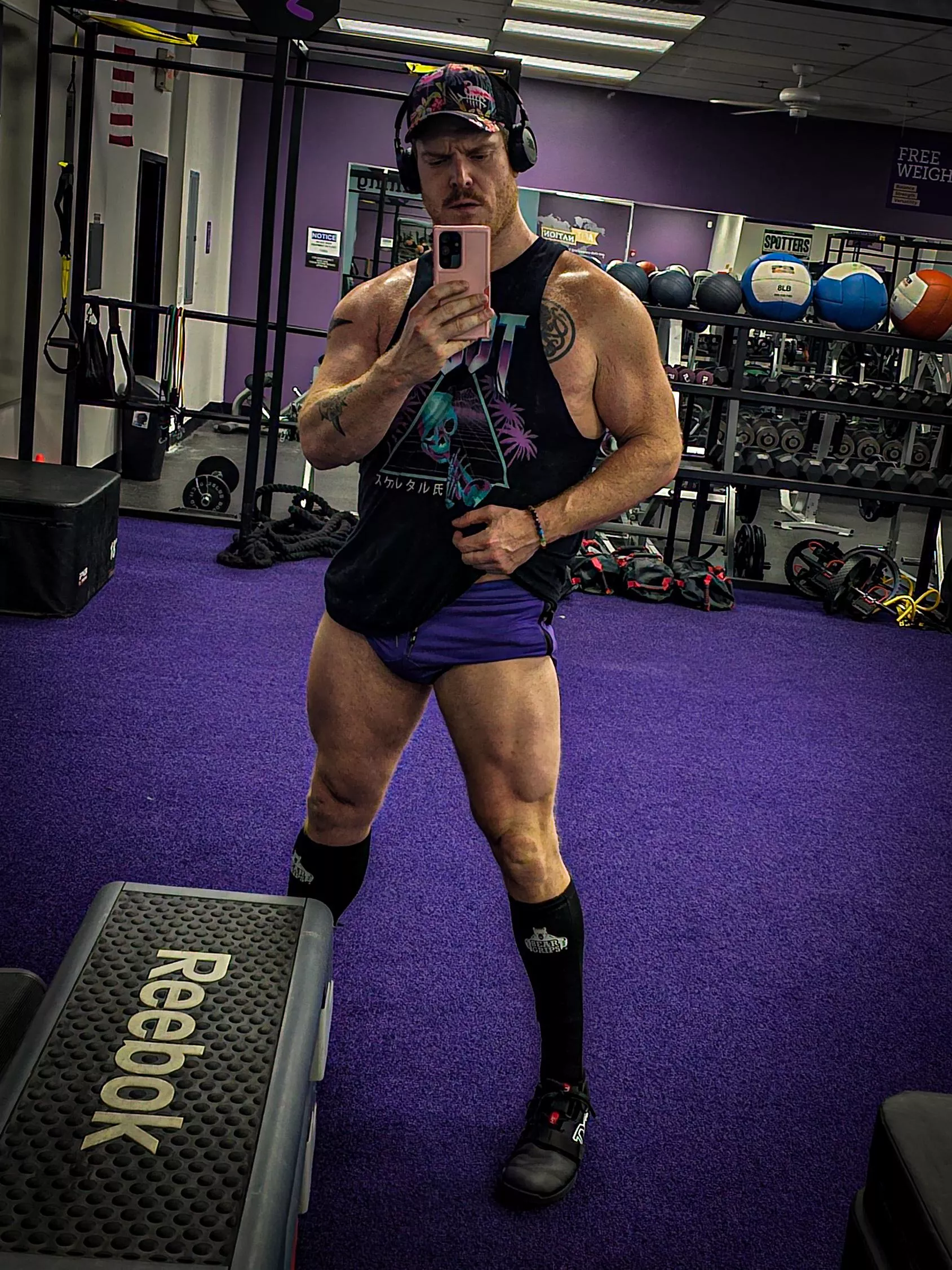 Come rub my sweaty quads posted by Cool_Committee6305