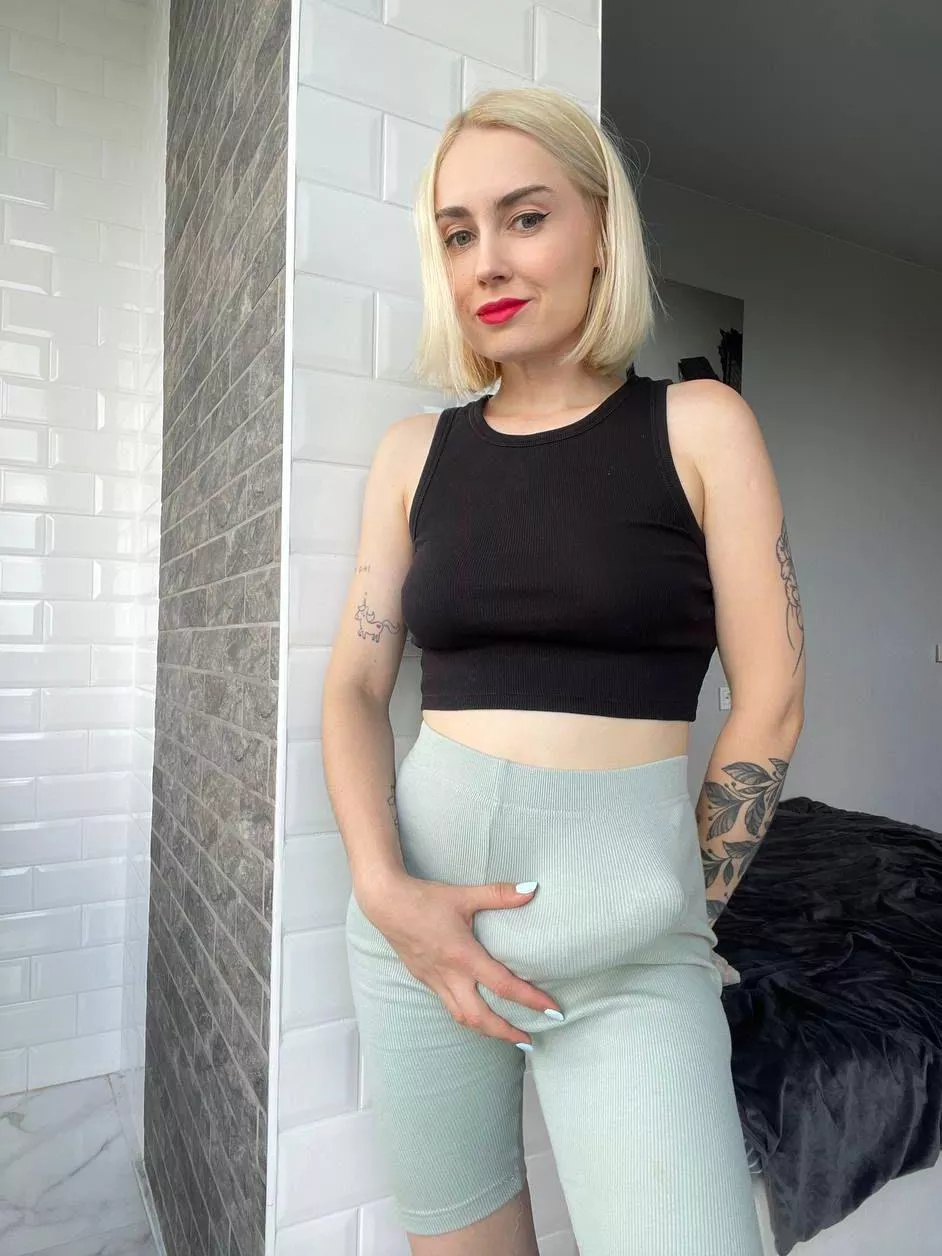 Does that scare you or horny you? The thought of me taking off my shorts and fucking you in all your holes. posted by JennasJubilee