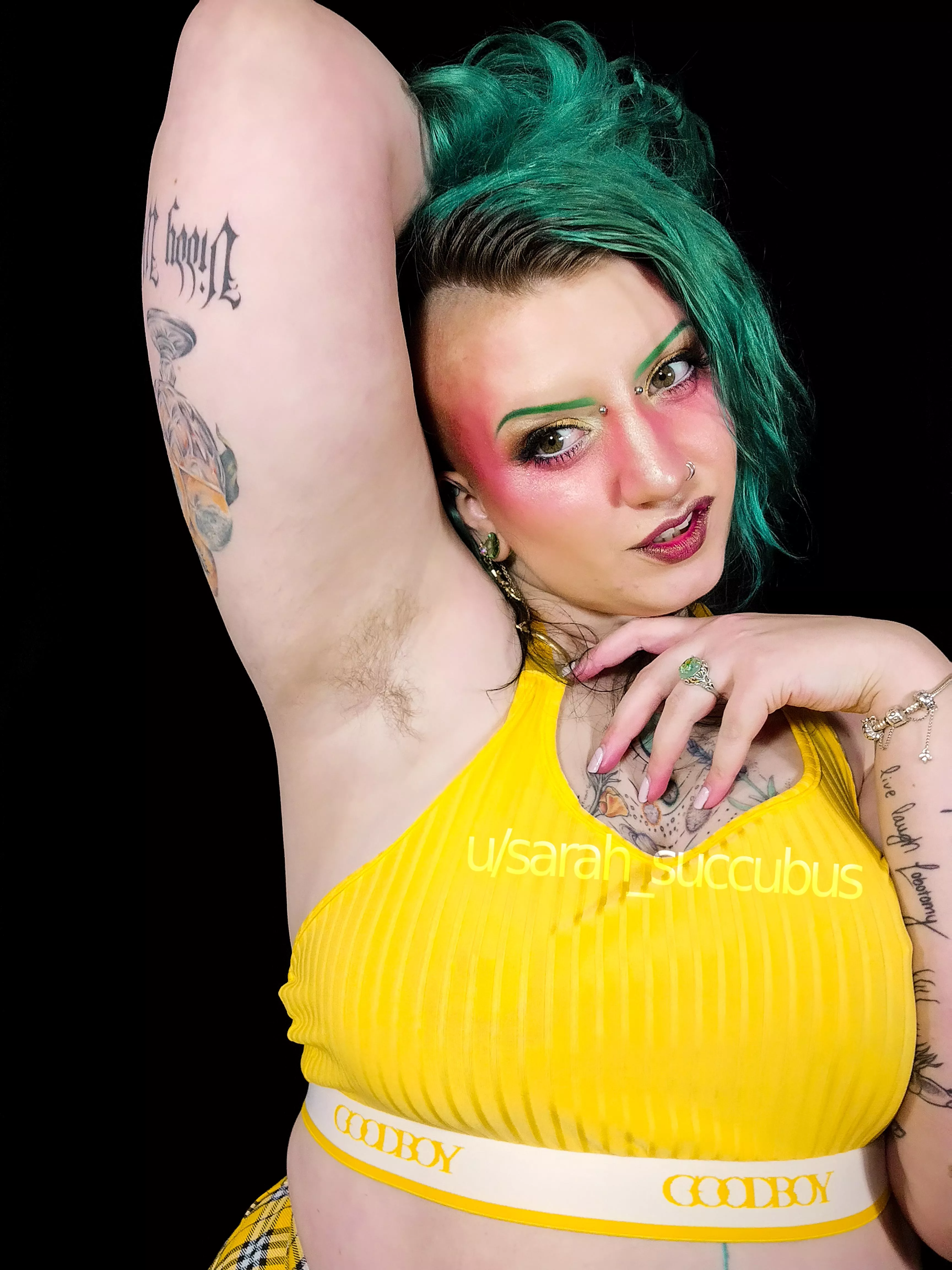 early morning sniff break! get in those pits and earn that good boy title posted by sarah_succubus