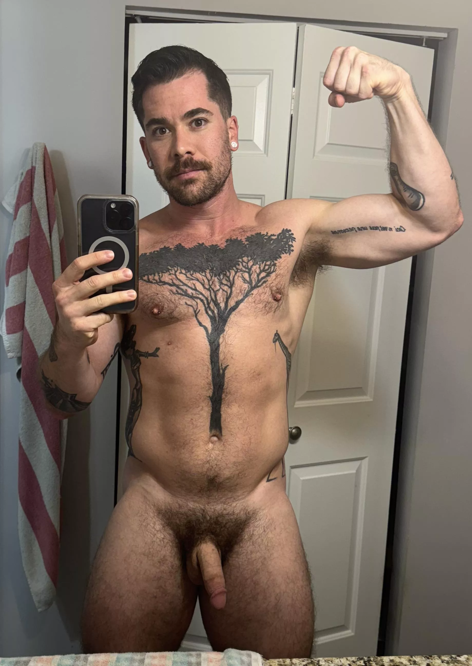 Help me get hard? (33) posted by thatyogafvcker