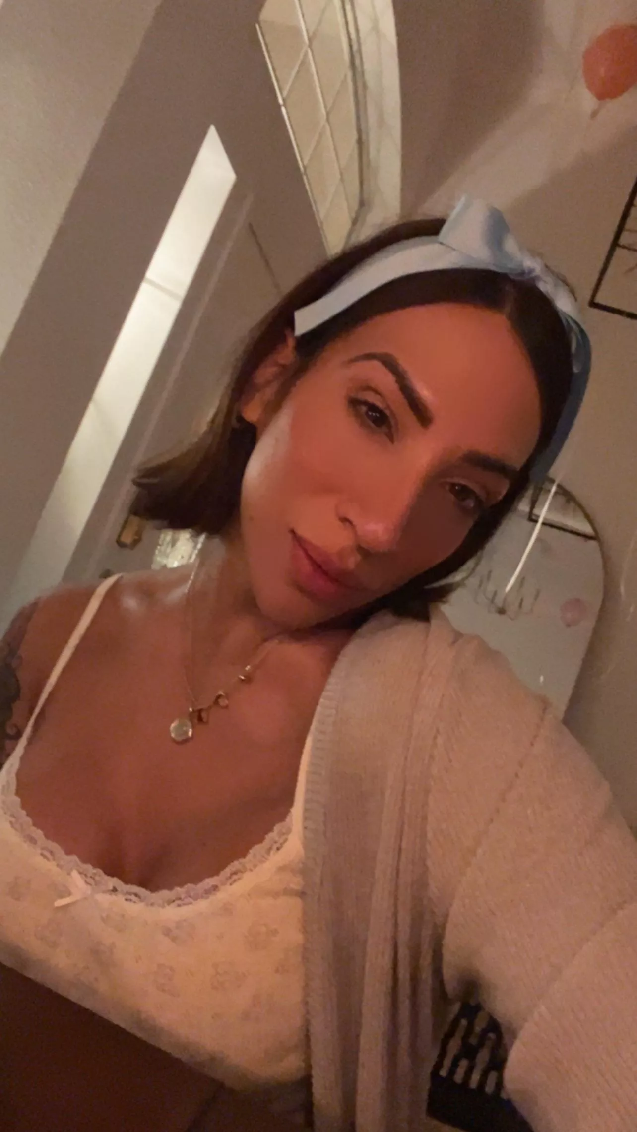 Hi!!!! posted by TSCarlynaLucille