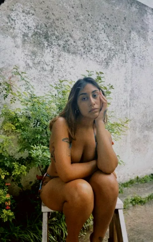 Trying to look cuteee by flora_OFxo