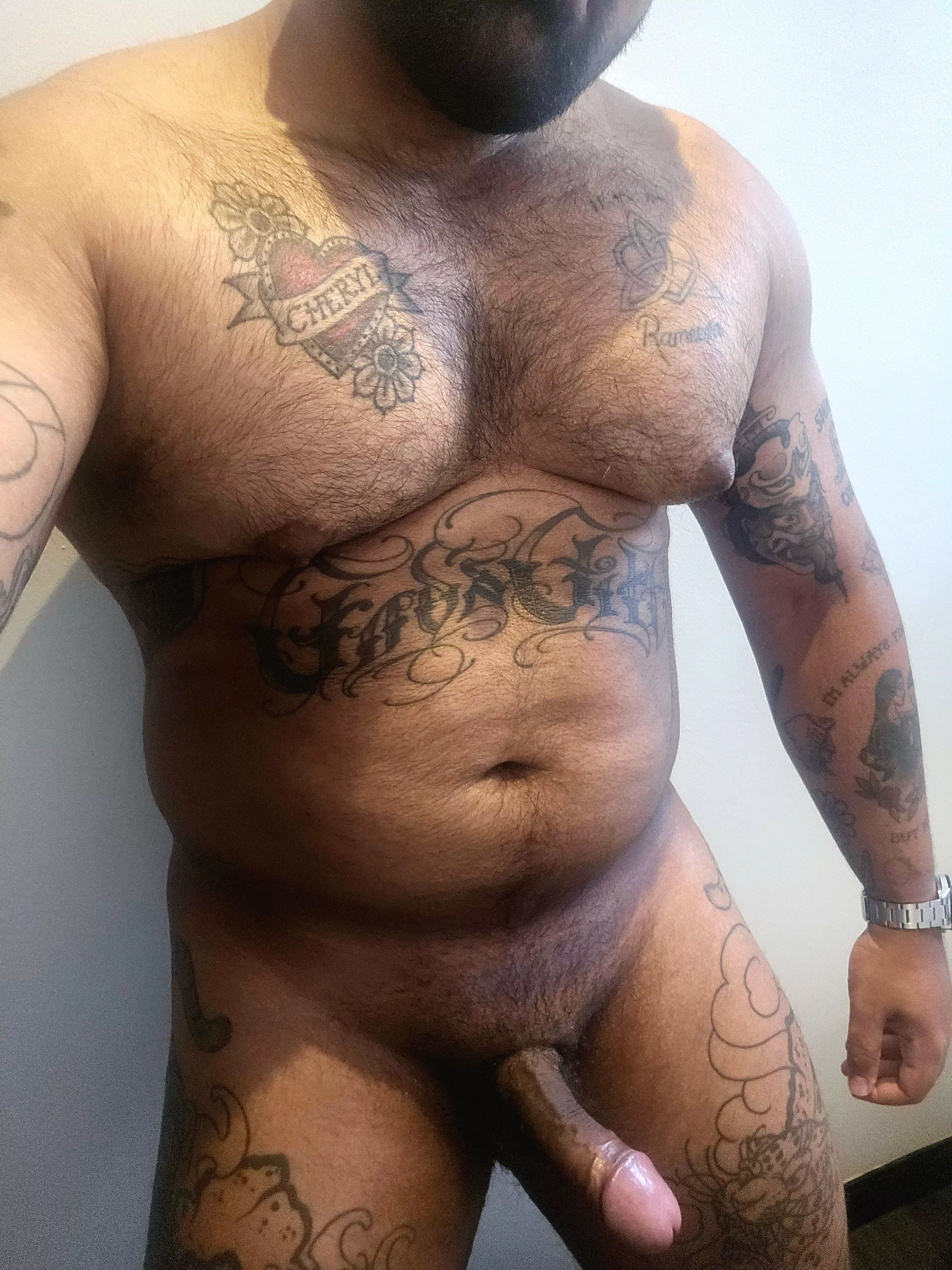 What do you do if you walk in on your boss like this ? (32) posted by DirtyJonZA