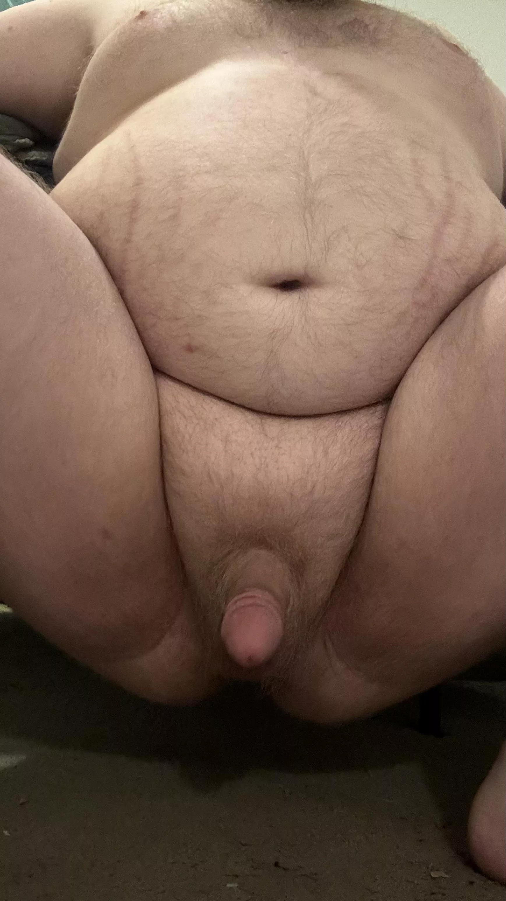 28m feeling slutty and submissive. Give me commands! posted by JoystickJones