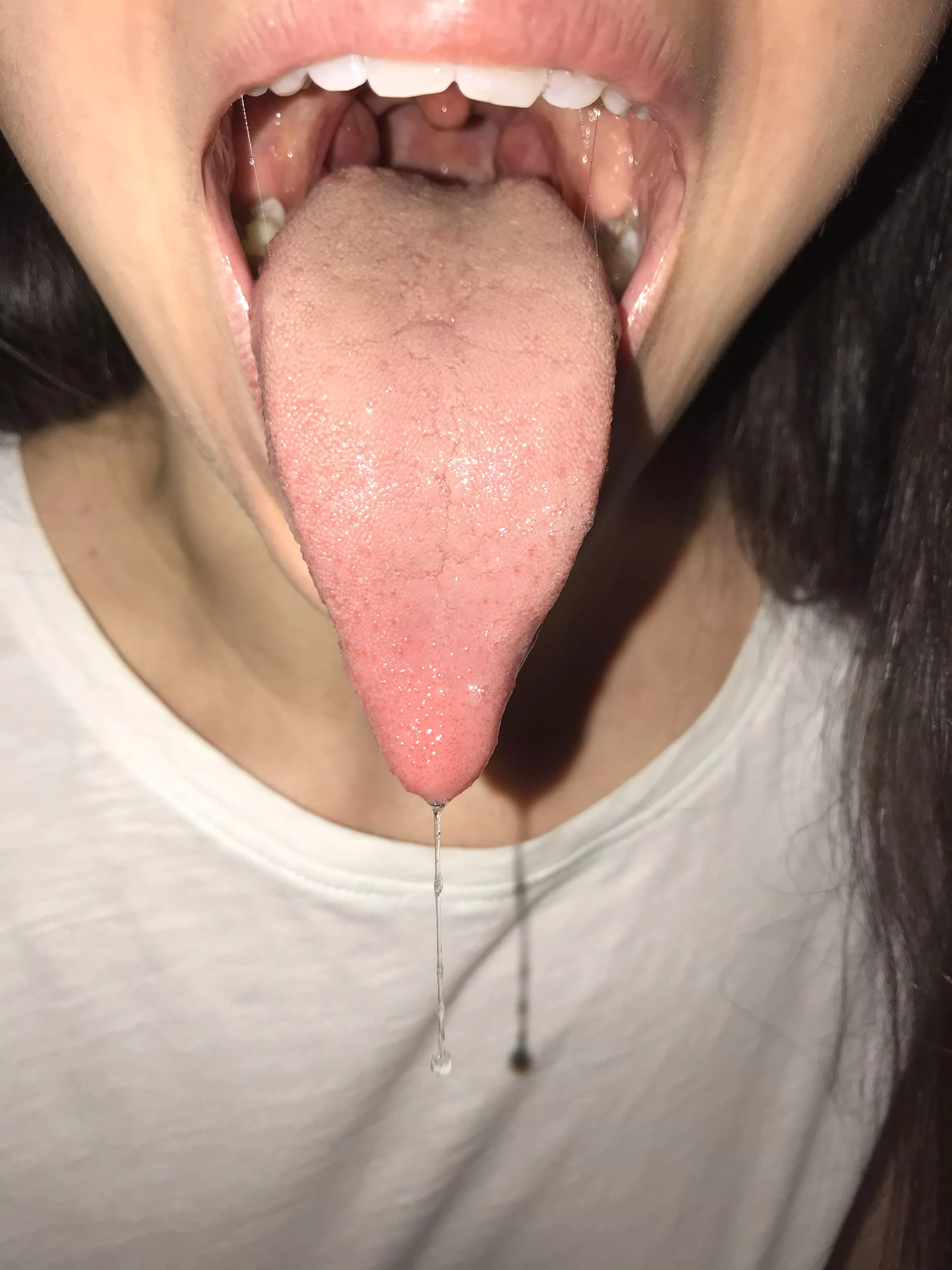 Do you like this long tongue? ❤️❤️👅 posted by QueenMoonIsabel
