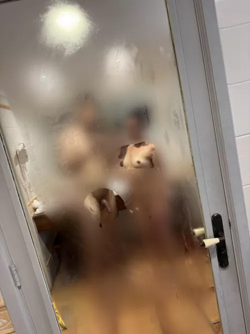 Ever fucked an Asian slut so hard you steam up the room 😳  by petiteleclassique