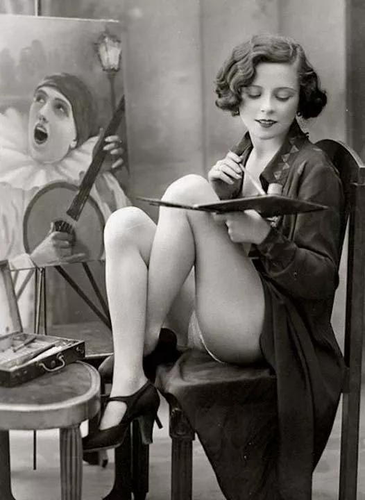 flashing flapper posted by East_Side_Kink