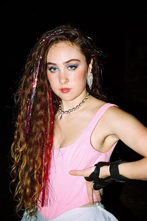 Pink penis club, im gonna keep on suckin at the by OpiumDenJanitor