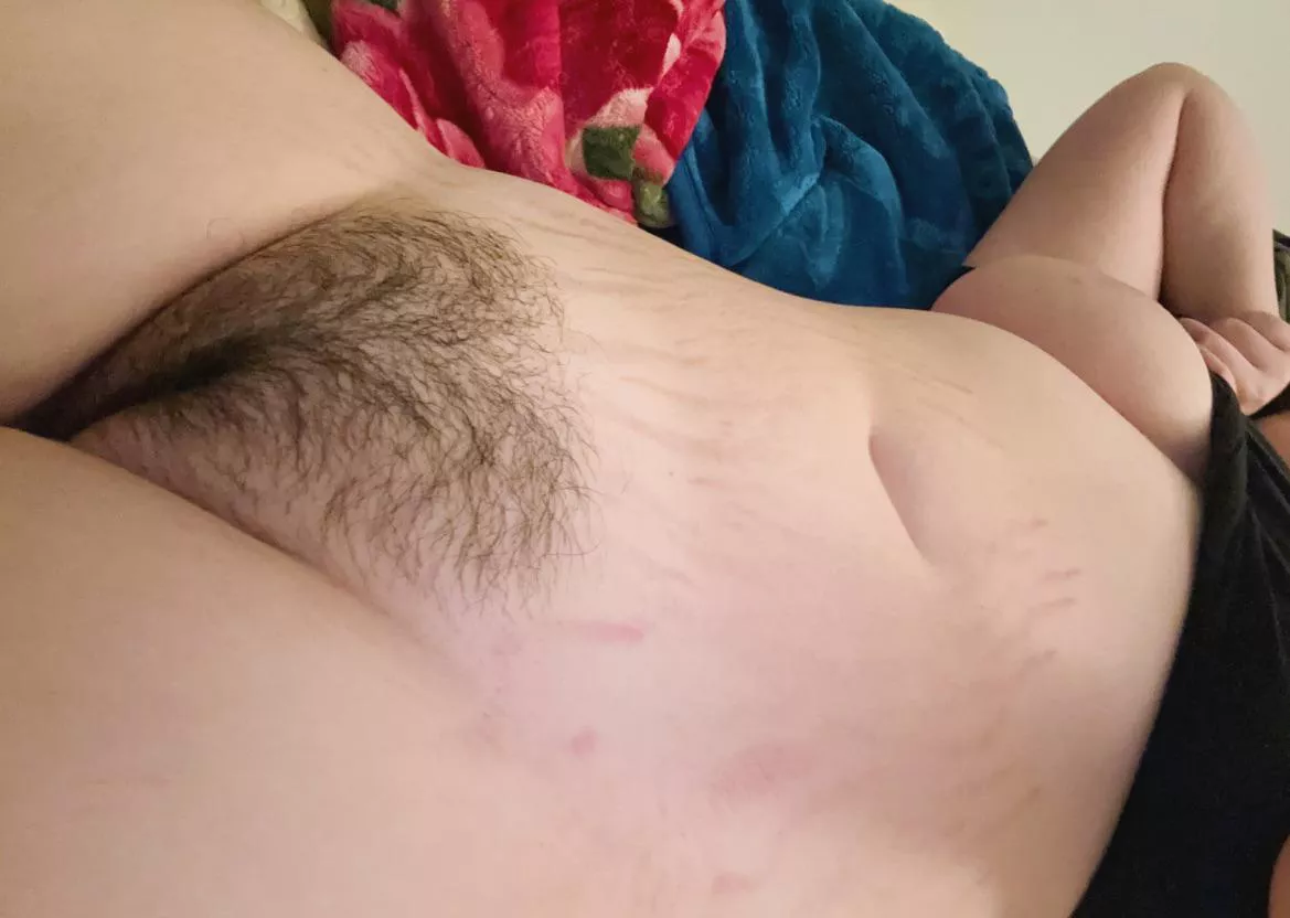 Should I shave her… my bf said hairy pussy is unattractive? posted by Cumwithice