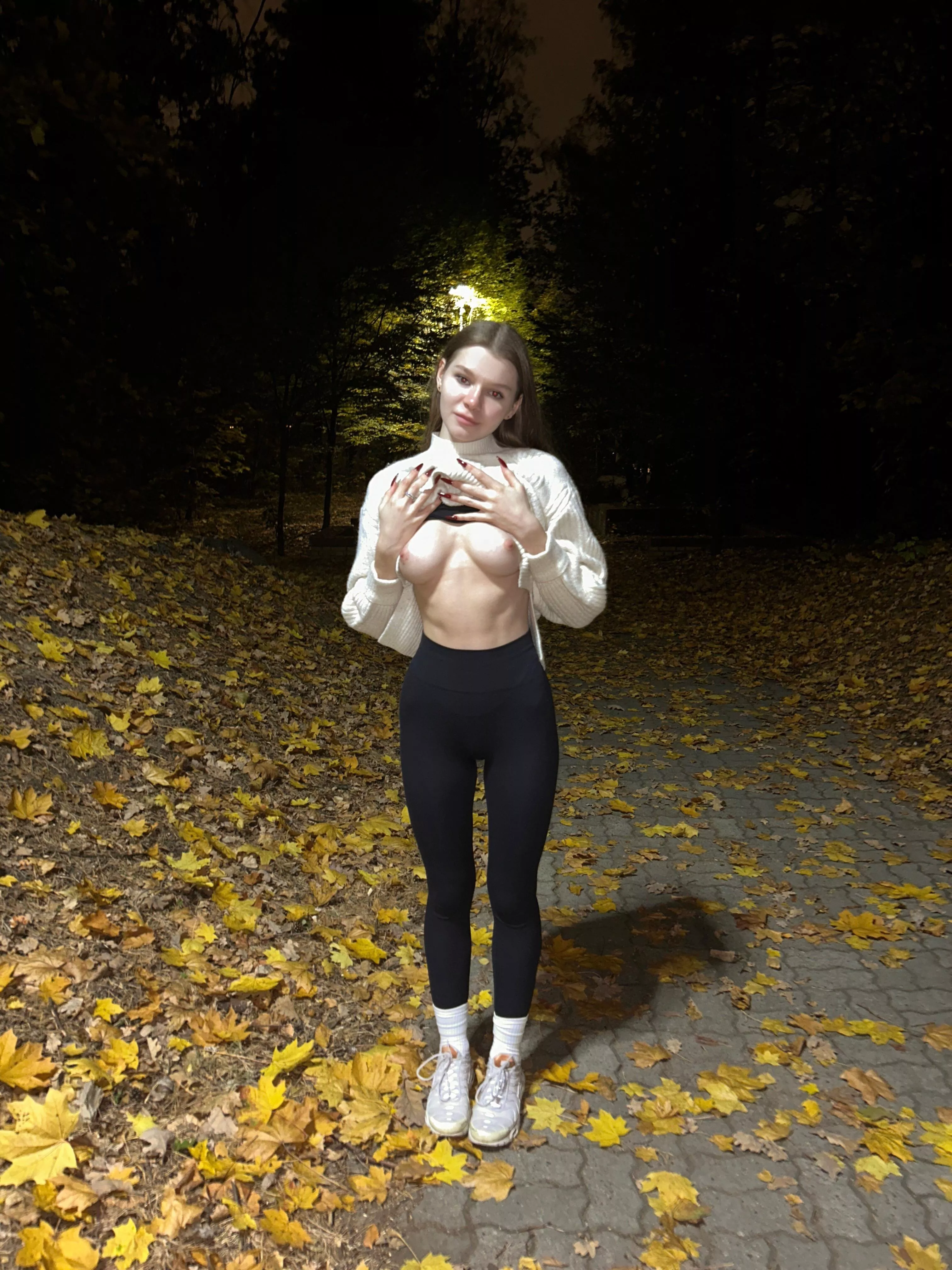 Today I want to show everyone who walks in this park  posted by Cherry_Petal_Girl