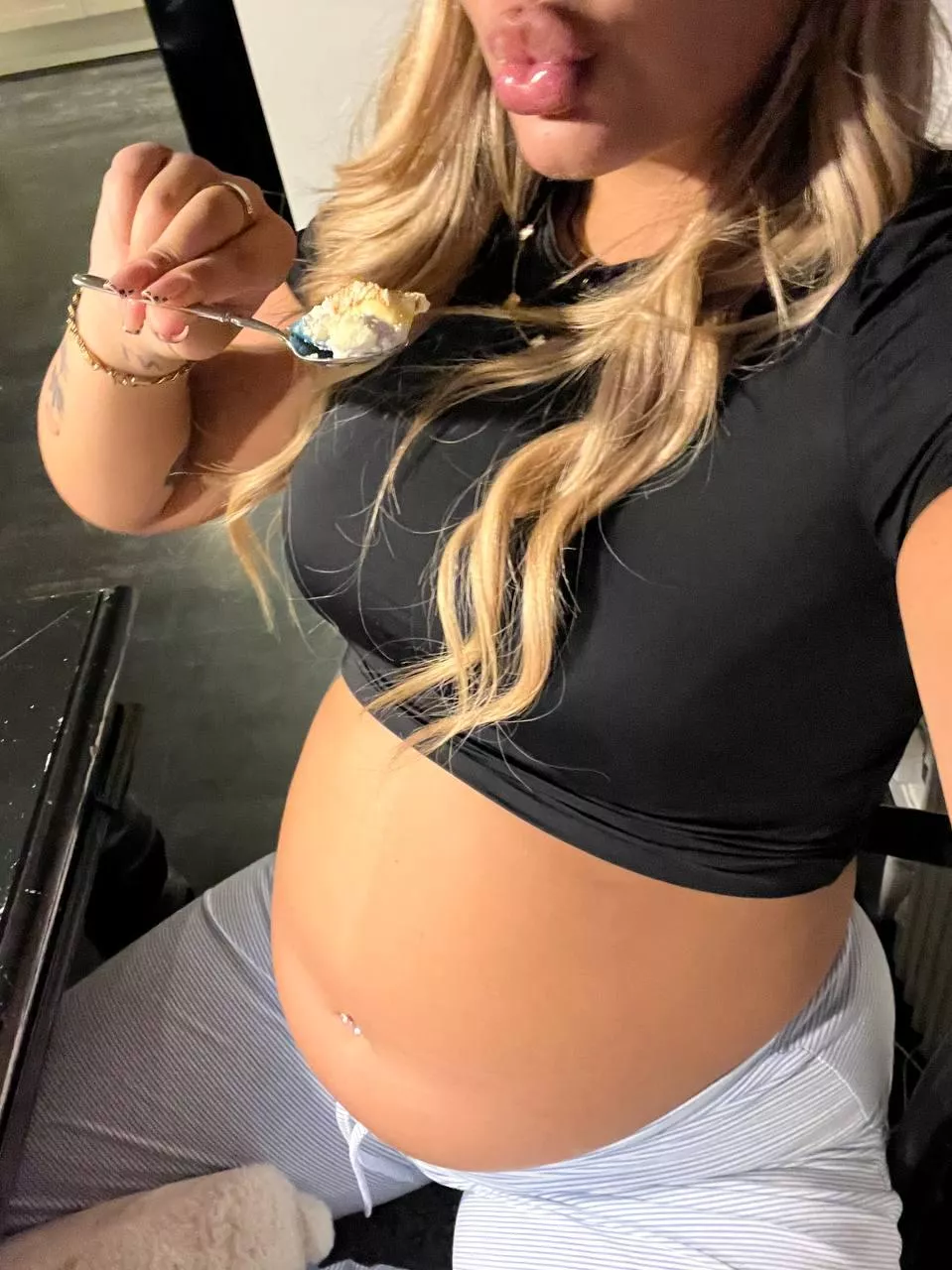 Would you feed me with a spoon like this or any other way🎂 posted by SignificanceDismal82