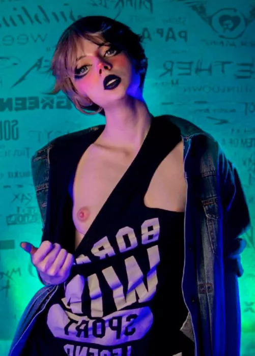 Alt girls have the sweetest puffies by MereOasis