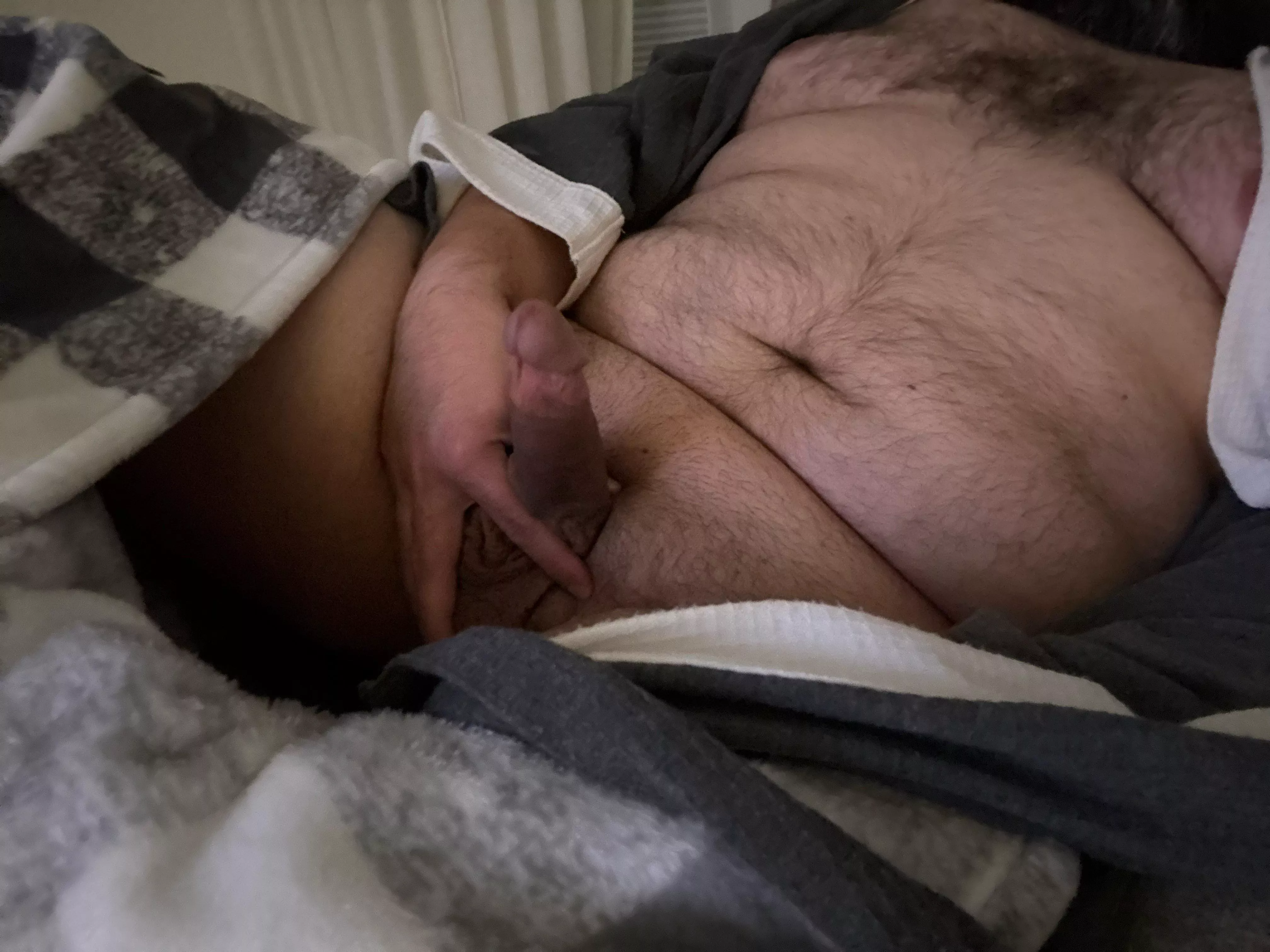 Fuck I need to cum posted by bigguy864