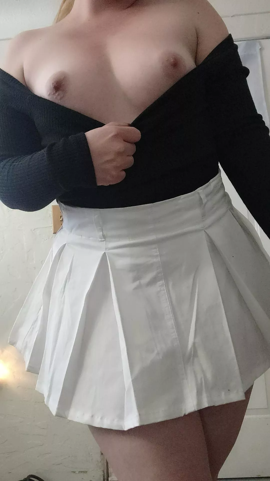 Husband says I'm not allowed to leave the house in this outfit 🤭 posted by princessPAWG7