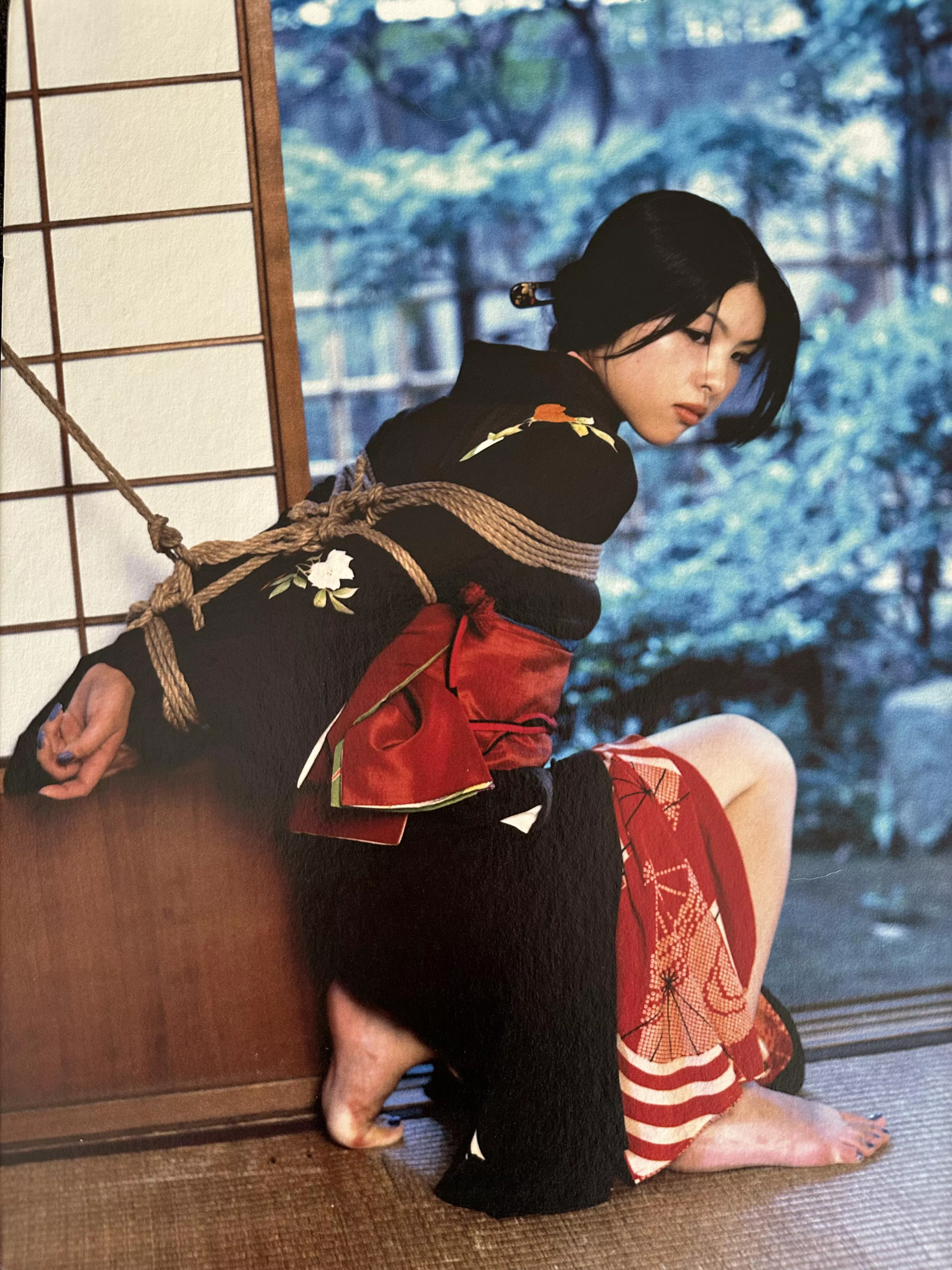 I love this shibari photo from Nobuyoshi Araki’s Bondage book posted by FloralTigress