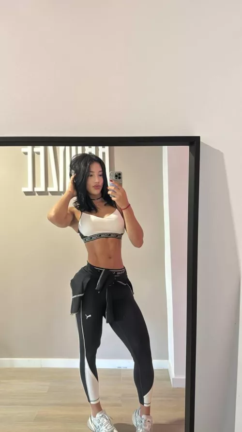 My body is for all of your desires by FitnessJoaTrans