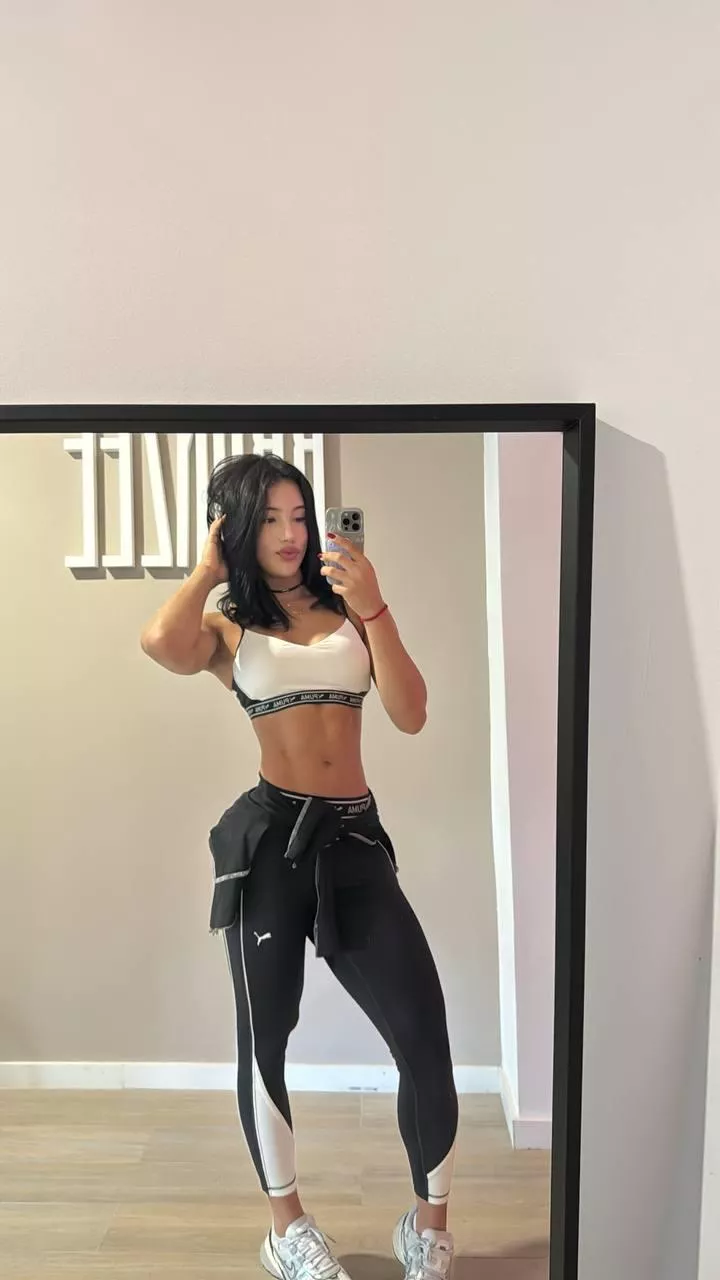 My body is for all of your desires posted by FitnessJoaTrans