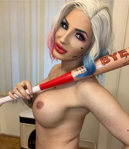 Turn that arr'ow if you accept my nude without question. by _young_sexy22