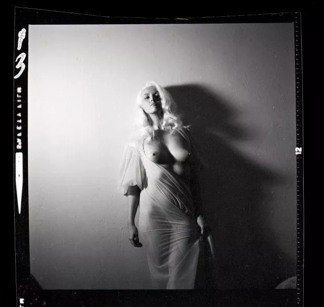 Bunny Yeager (1950s) posted by bil_sabab