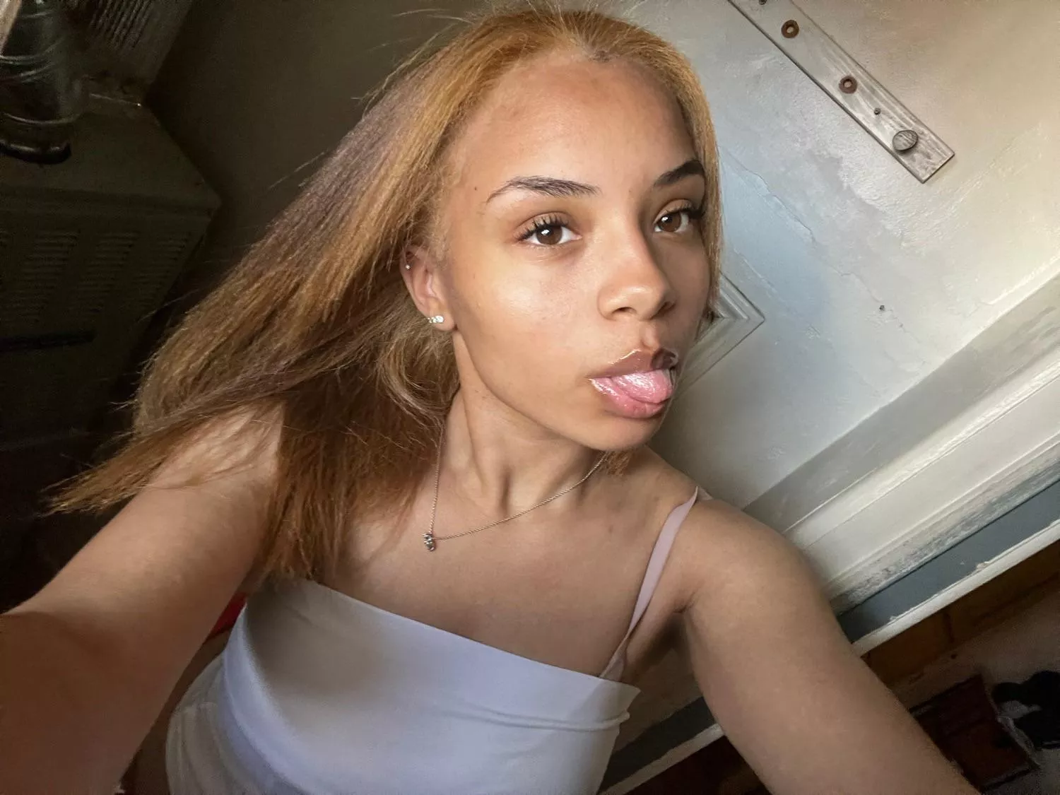 Feeling brutal so if you’re not ready to get bitched by an 18 y/o bratty god, shut up!  posted by Jumpy-Address-254