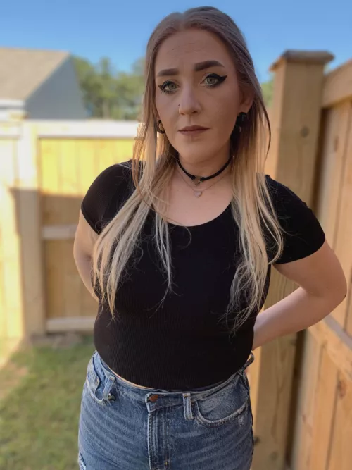 Fresh air - no cares <3 by BreezeLitaVIP