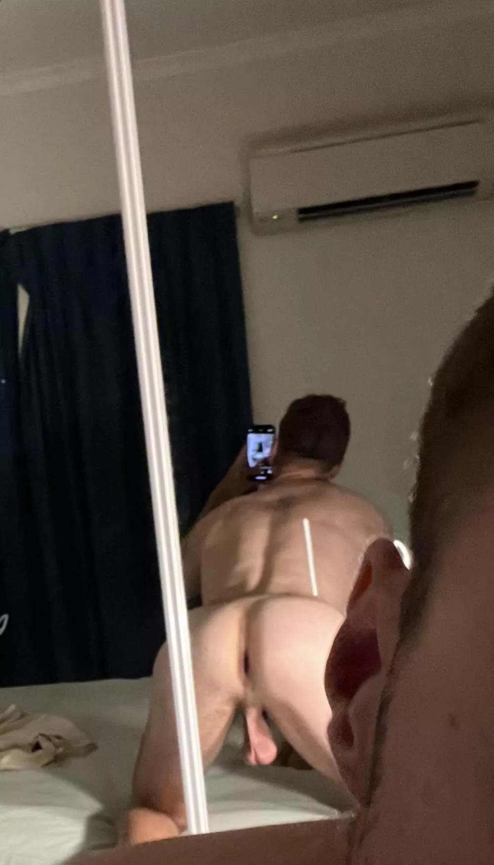Rate my butt posted by Hungcutaus1