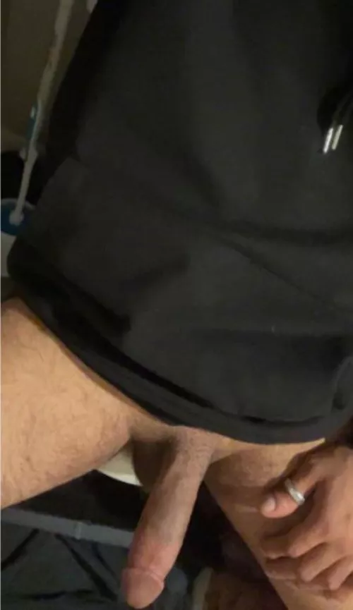 28m4mf  by Sad_Grape_7905