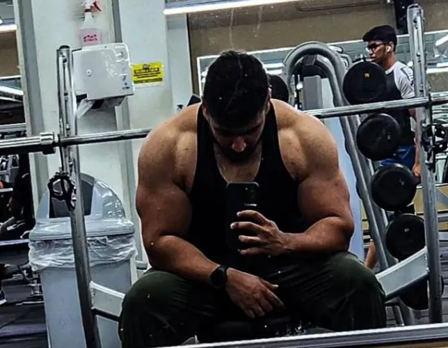 I give the best hugs, just come get one  by jackedexoticman__