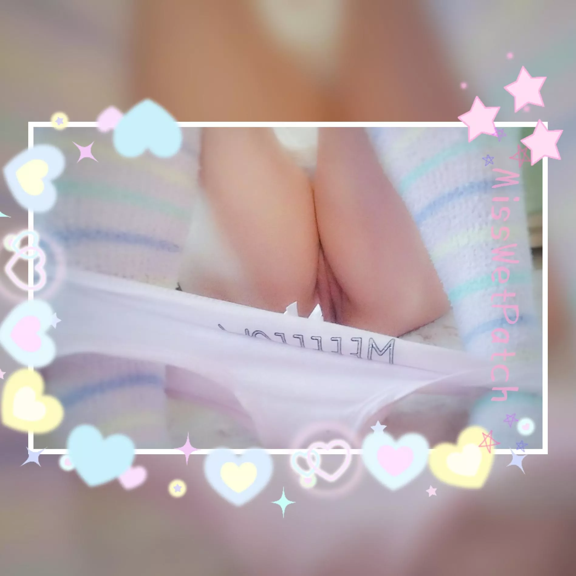 Peek-a-boo!  posted by MissWetPatch