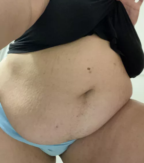 The urge to breed is so strong! by mamadomme