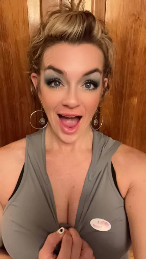 you mommys boy? by SashaSins555