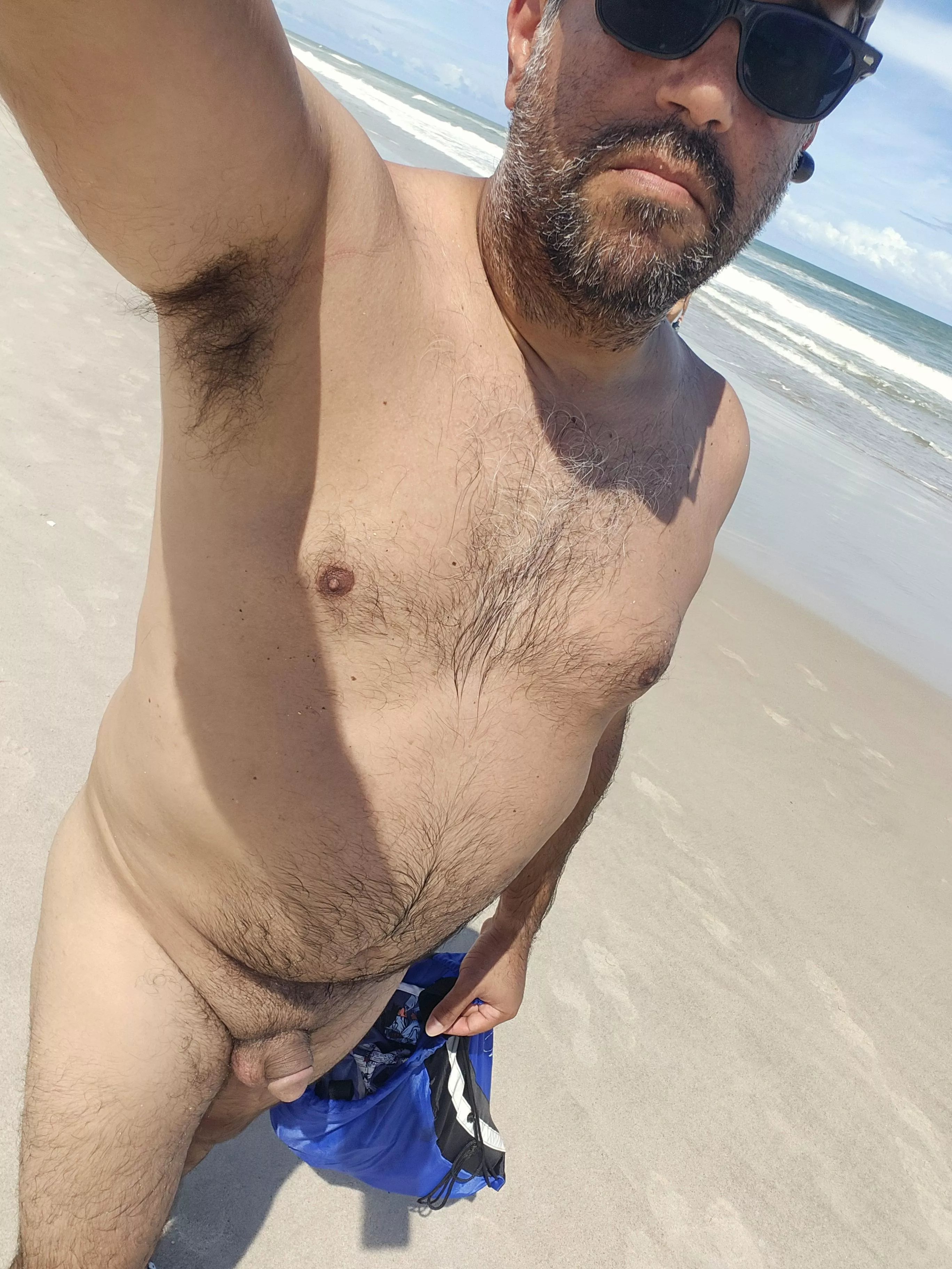 Heading to Playalinda Monday 11/4. Say Hello! posted by umwhat2