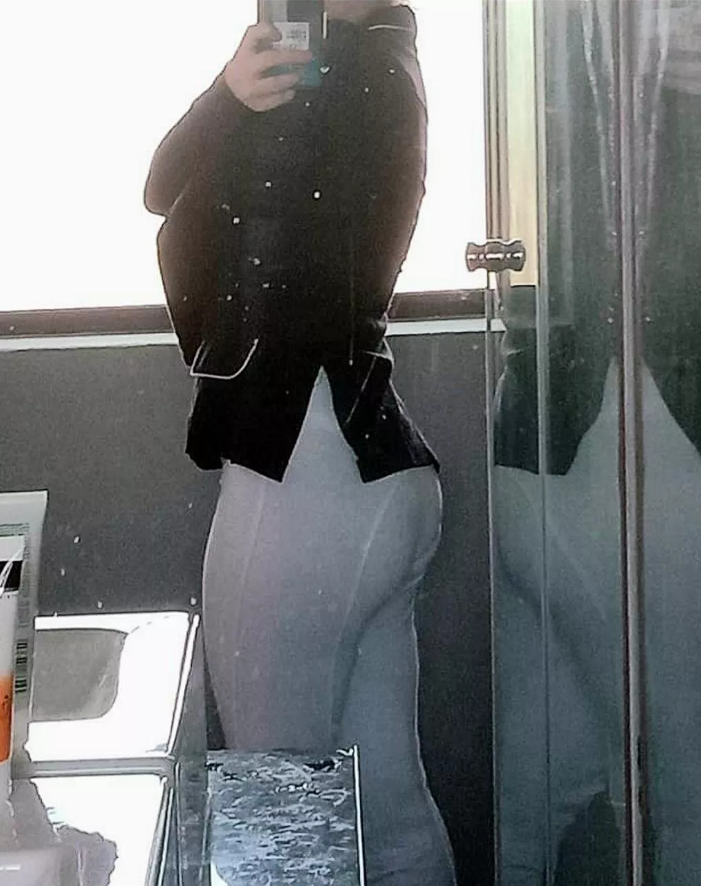 Horse rider of 2+ years. 18F, starting OF. posted by skinny_jewish_girl