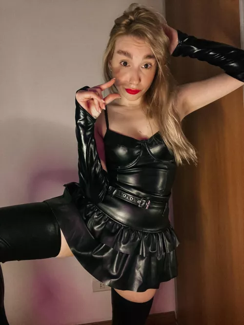 Mommy is looking for the smallest cock on reddit, I'm sure it's yours by AGUSX_