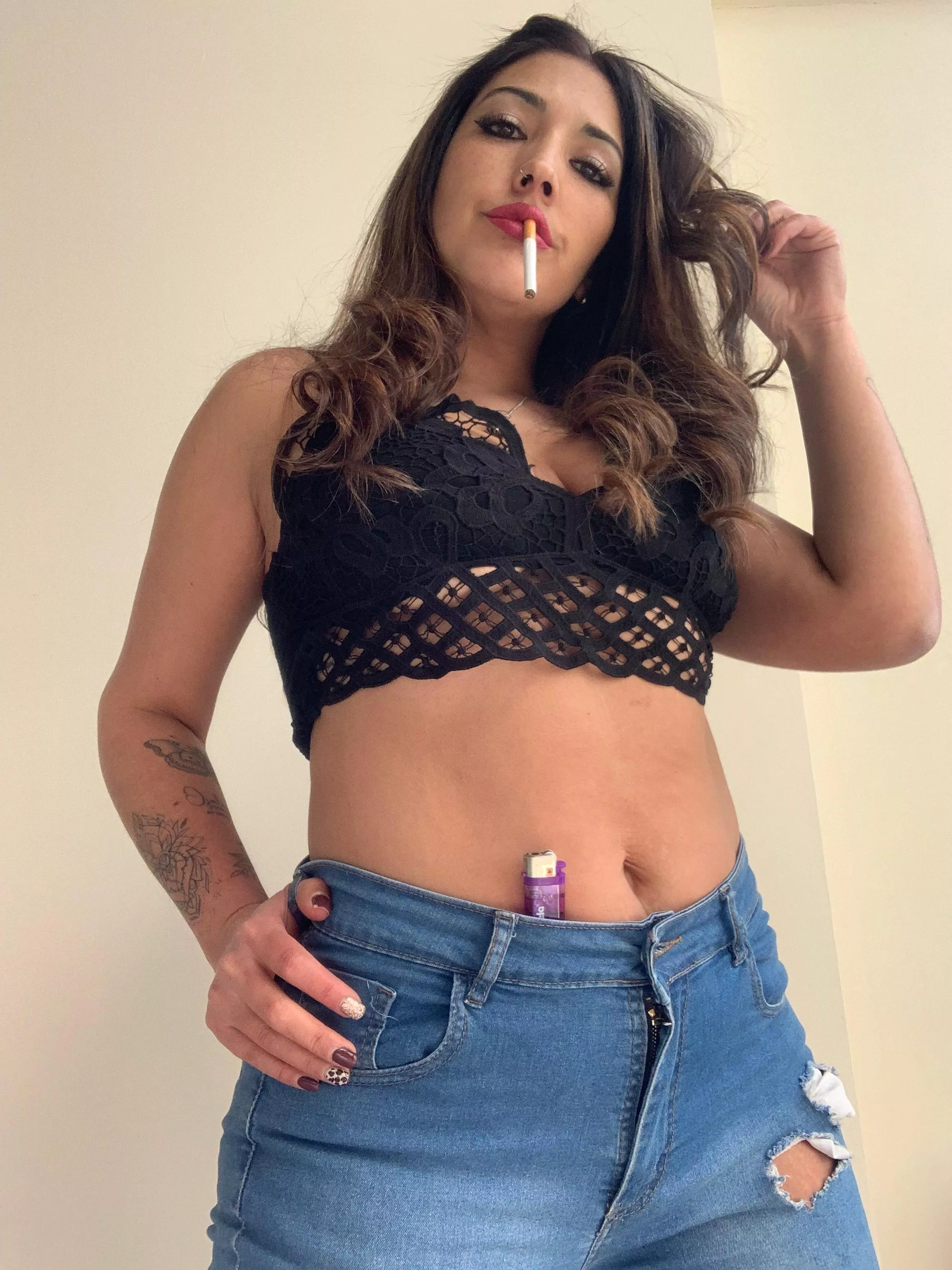 How much do men like it when a woman smokes while you fuck her?  posted by sweetsophie01